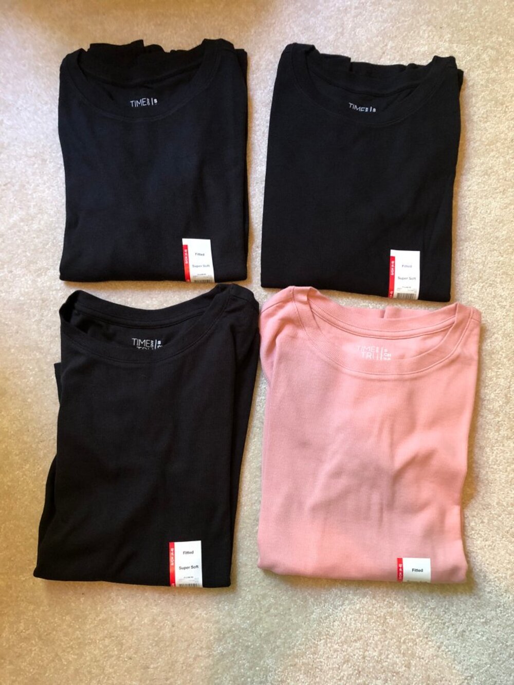 4 Super Soft Time & Tru ribbed fitted long-sleeved t-shirts Small black pink